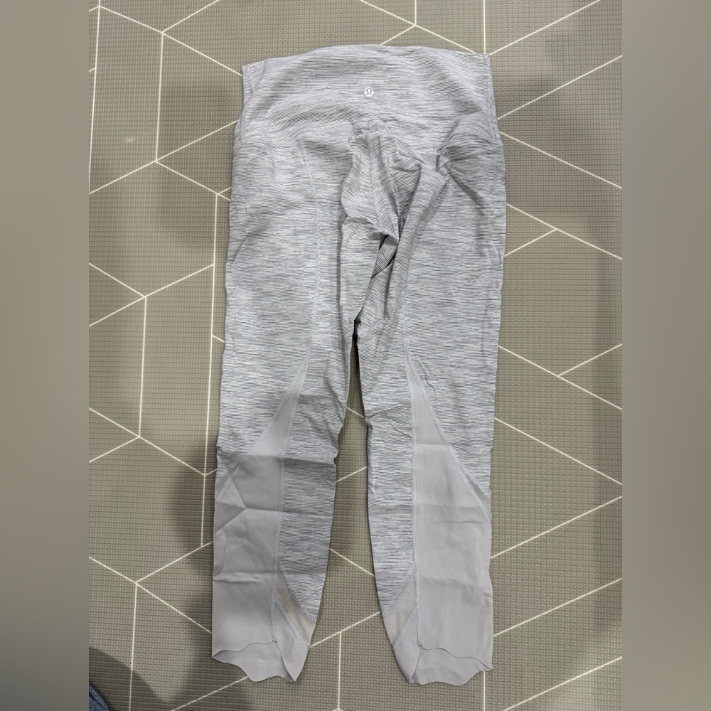 lululemon athletica Heather Light Gray Leggings with White Mesh Insets - Picture 5 of 6